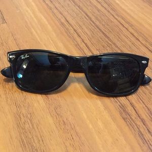 RAYBAN original Wayfarer- Case included